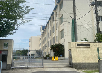 御影中学校